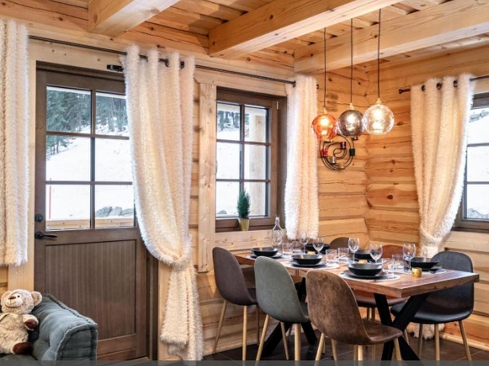 Sunweb - Les Chalets De L'Ecrin Saint-Étienne-en-Dévoluy Exteriör bild