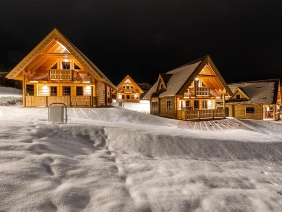 Sunweb - Les Chalets De L'Ecrin Saint-Étienne-en-Dévoluy Exteriör bild